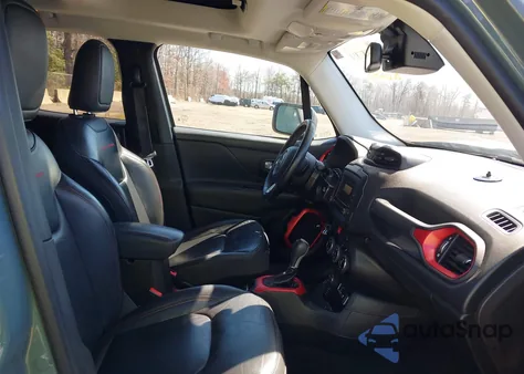 2017 Jeep Renegade Trailhawk 4X4 z USA, uszkodzony, nr VIN ZACCJBCB8HPE88025